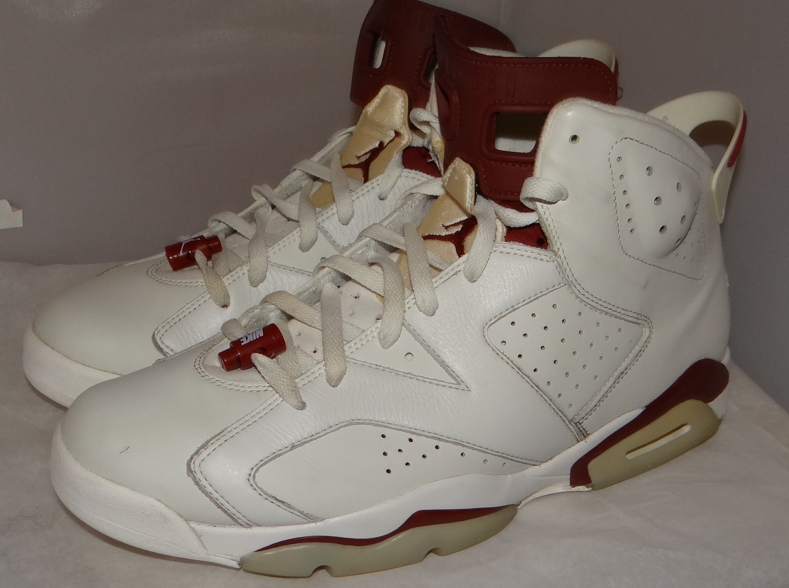 Air Jordan 6 Maroon Size 14 384664 116 Air Jordan 6 Maroon Size 14 384664 116