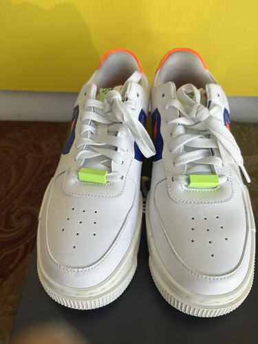 Nike Air Force 1 Pixel Summit White Hyper Crimson DM8340-100 Women's 9.5 Men's 8 - Picture 3 of 9