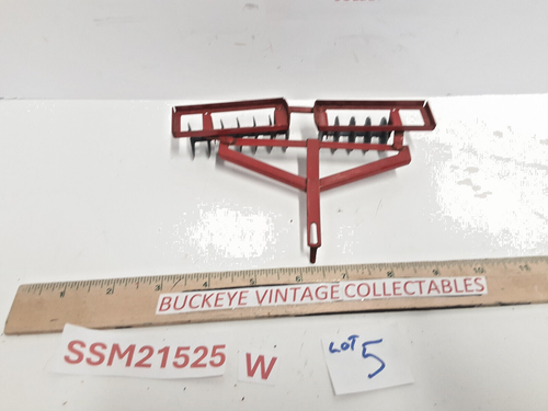 Vintage Carter Tru-Scale Red Single Section Disk 1:16 Scale Pressed Steel