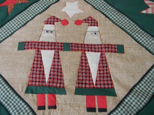 Weihnachtsdeko Handarbeit gesteppt appliziert Wandbehang - Bild 5 von 11