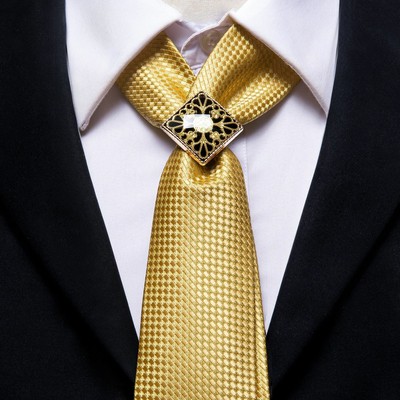 USA Solid Plain Yellow Mens Tie Silk Necktie Hanky Cufflinks Business Wedding USA Solid Plain Yellow Mens Tie Silk Necktie Hanky Cufflinks Business Wedding