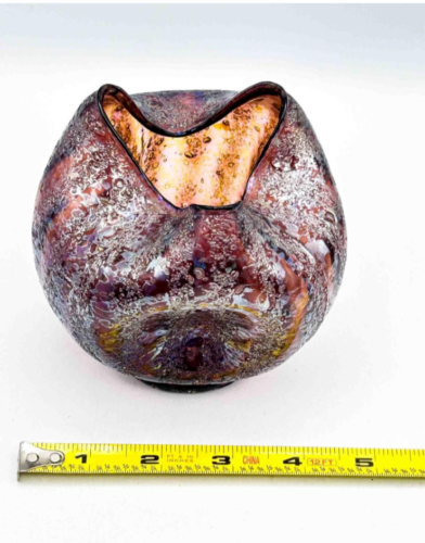 Antique Dugan Glass Rose Bowl Amethyst Frit Pinched Vase Iridescent *Glows* 5" - Picture 4 of 20