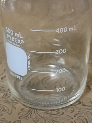 READ Pyrex 500mL Glass Storage Media Bottle W/GL45 Screw Cap & Drip Ring #40 ฃ - Picture 3 of 21