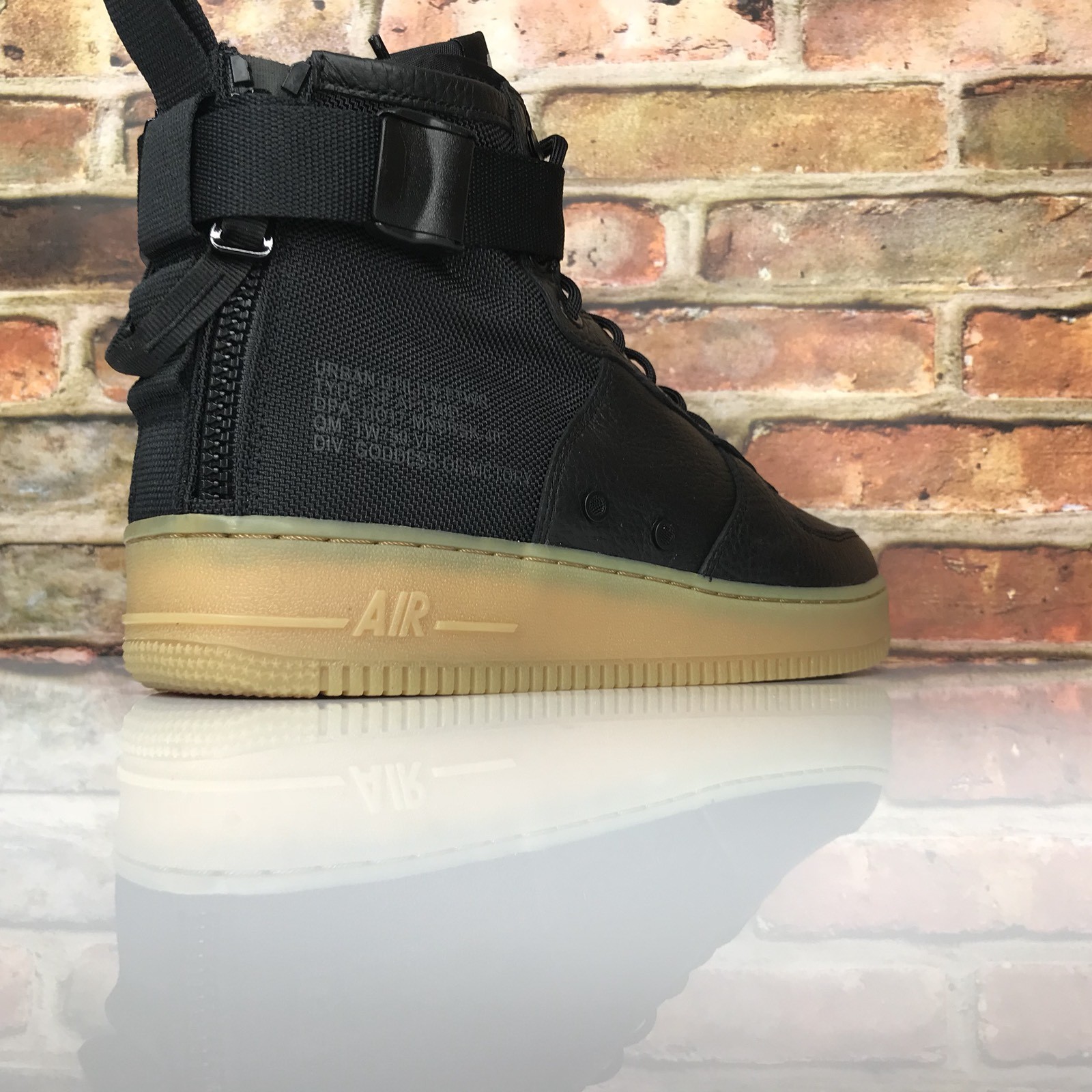 Nike sf af1 metà Uomo 43 di di di scarpe speciali field air force one chewingum nero 16e17d Nike sf af1 metà Uomo 43 di di di scarpe speciali field air force one chewingum nero 16e17d