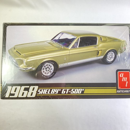 Ford Shelby GT-500 1968 AMT escala 1/25 kit modelo plástico sellado de fábrica NUEVO - Imagen 7 de 12