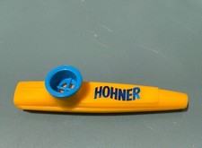 Vintage Hohner Kazoo- Yellow Blue - great condition