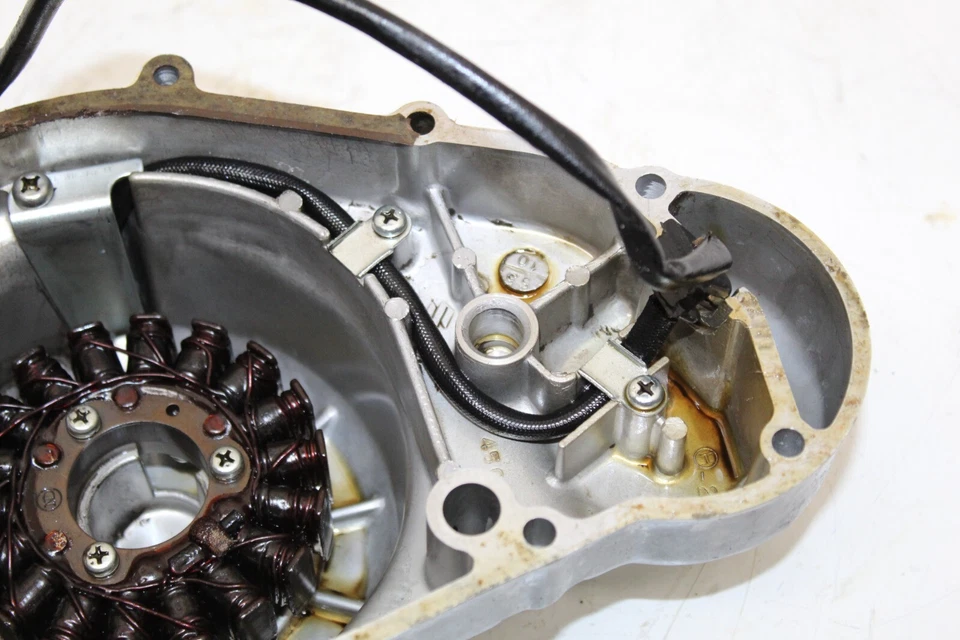 Suzuki GS850G 1981 OEM generador de estator alternador cubierta magnética Foto 3 de 4