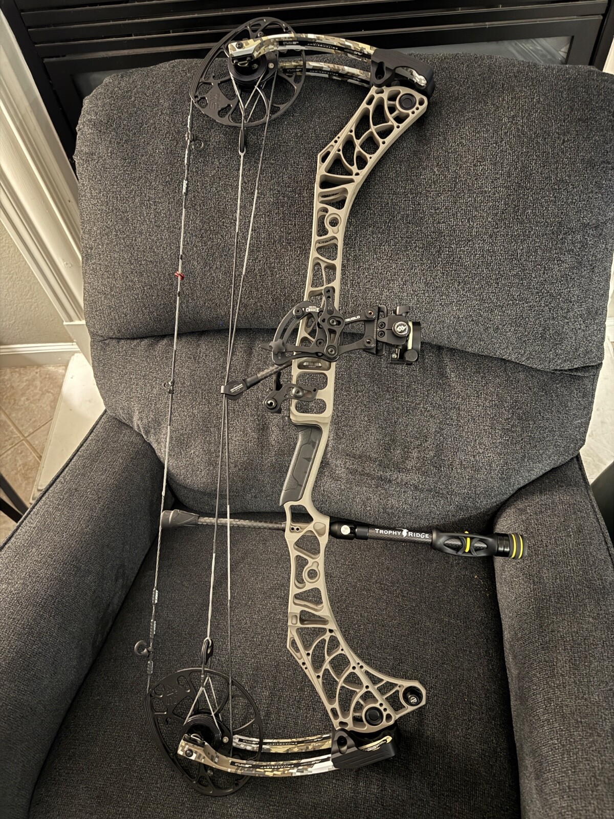 Picture 3 of 5