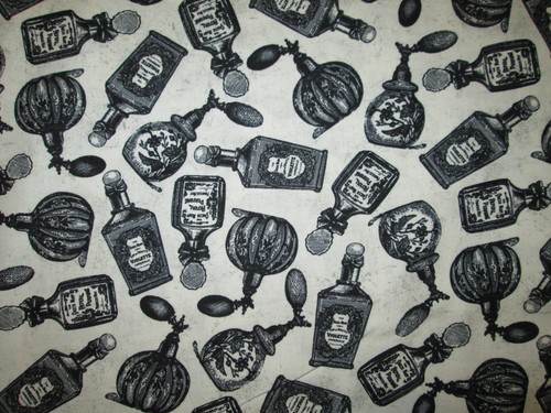 WICKED MAGIC POTIONS SPELLS BOTTLES BLACK WHITE COTTON FABRIC FQ - Picture 2 of 5