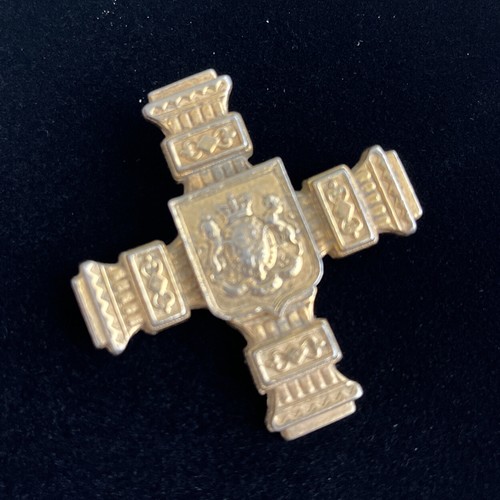 AccessoCraft Signed Brooch Vintage Gold Tone Coat Of Arms Cross - Picture 3 of 12