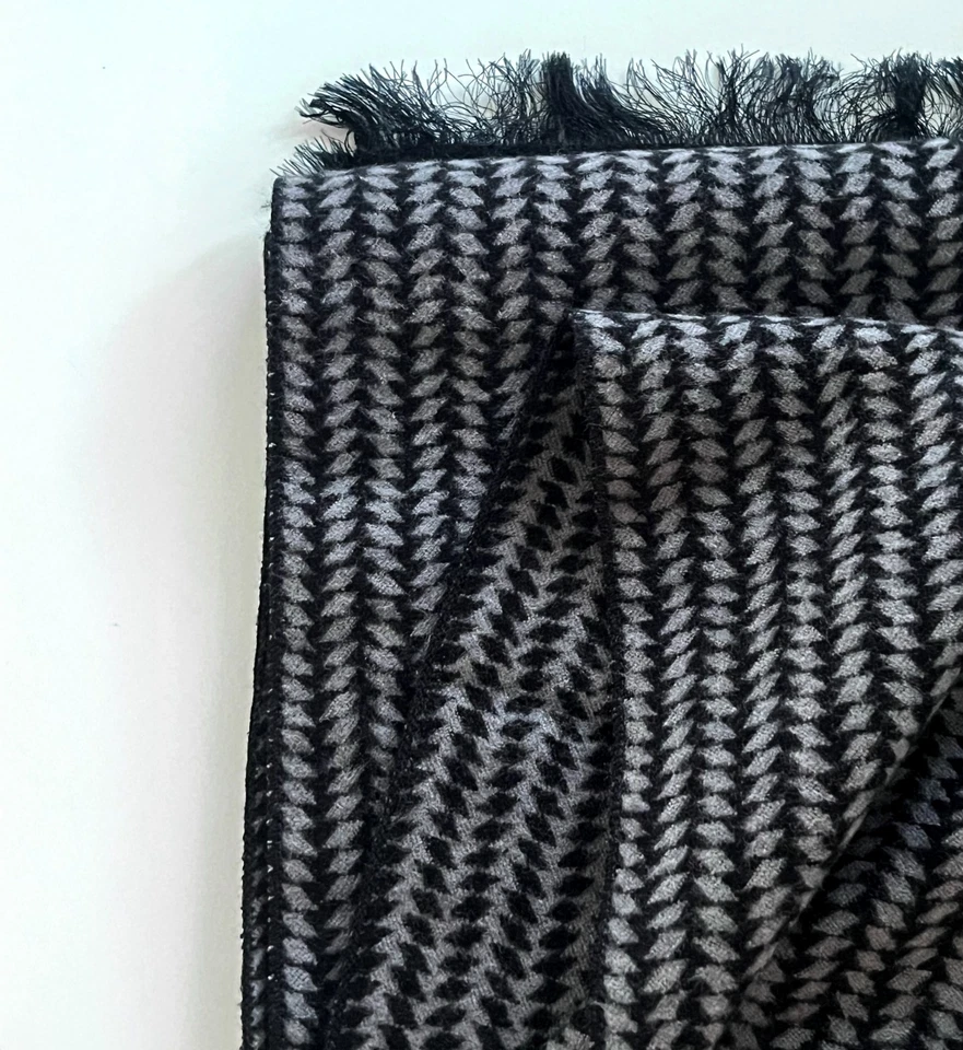 Cachecol masculino English Laundry 100% seda escovado reversível preto/cinza - Novo - Imagem 4 de 4