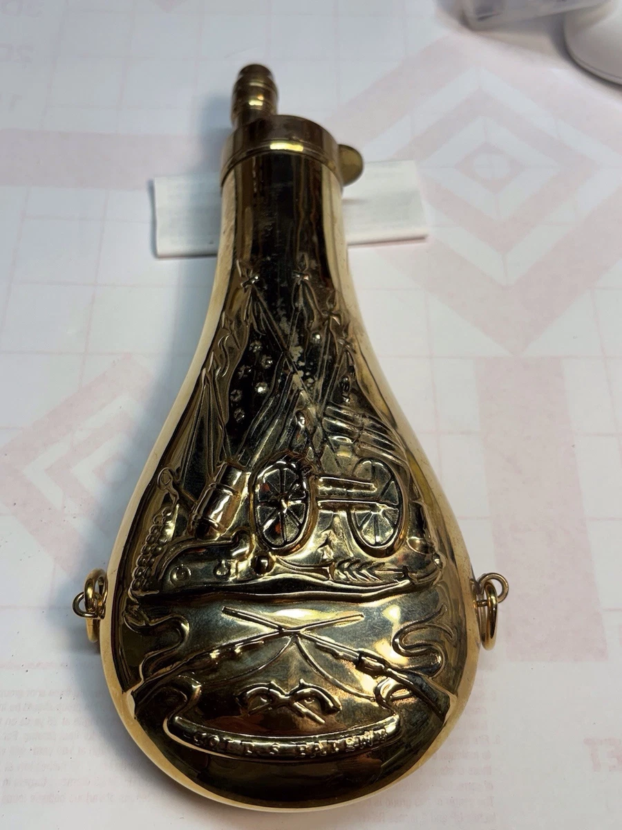 Poire à Poudre Ancienne "Les Lutteurs" – Étain, Décoratif XXème