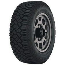 1 Yokohama Geolandar A/T XD LT245/75R17/10 10-Ply 121Q Tire 2457517 245 75 17