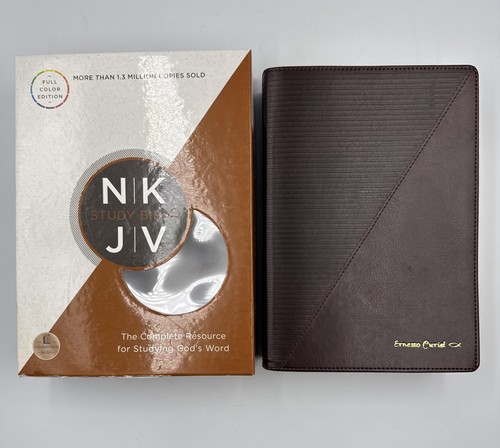 NKJV Study Bible Full Color Mahogany Leathersoft 2014 - Picture 2 of 14