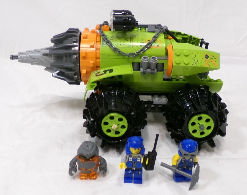 LEGO Power Miners 8960 Thunder Driller Built Set with Minifigures and Manual - Image 2 of 4
