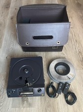 Kodak 4400 Carousel Projector with Hardcase and 2 Remotes forward/reverse 