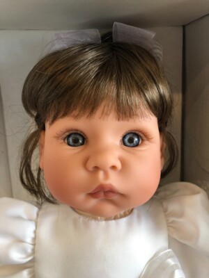 リーミドルトンドール Lee Middleton 23