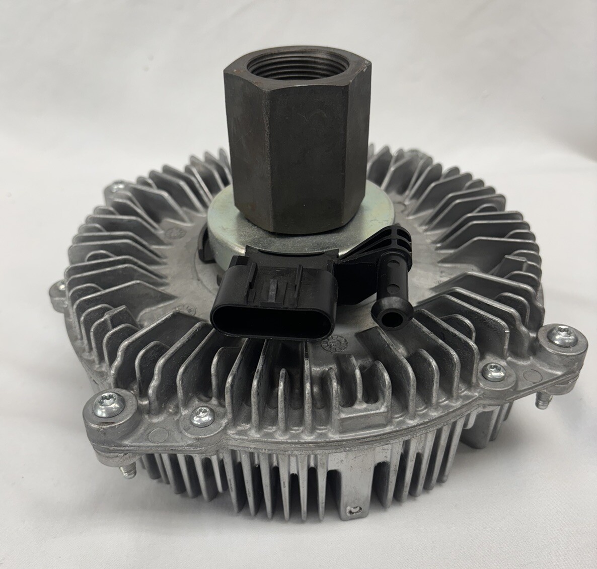 Genuine GM Engine Cooling Fan Clutch 84013368, 17-19 Sierra & Silverado 6.6L