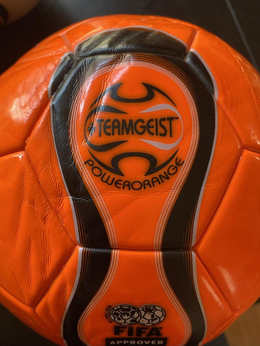 Adidas Teamgeist 2006 FIFA World Cup Official Match ball Adidas Teamgeist 2006 FIFA World Cup Official Match ball