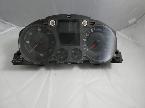 Original VW Passat 3C 2.0 TDI Tacho Kombiinstrument 3C0920852