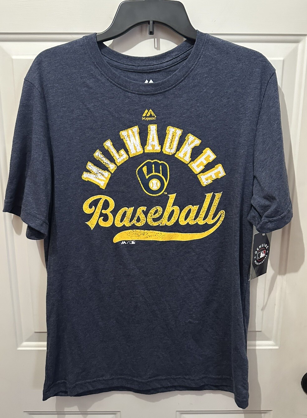 Milwaukee Brewers MLB Baseball - Majestic T-Shirt w glove Mens Medium New