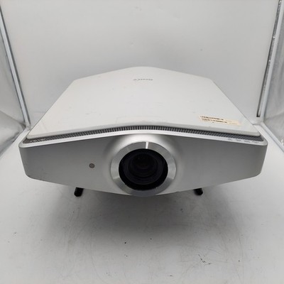 Sony VPL-VW100 Full HD 1080p SRXD Projector Lamp Hours 1045