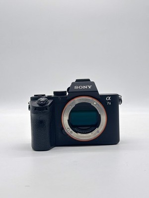 Sony Alpha a7 II ILCE-7M2 24MP Mirrorless w/ 28-70mm Lens Black