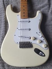 Fender Squier Stratocaster Made In Japan ( E-Series E67 ) Electric Guitar