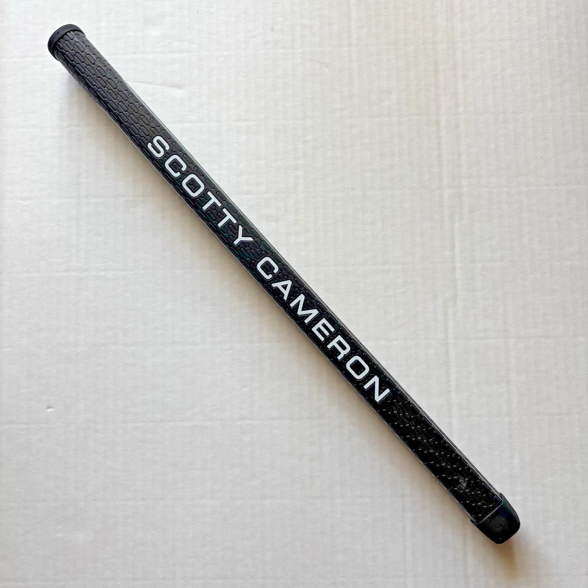 Impugnatura Per Putter Scotty Cameron 'Pistolero Plus' Texturizzata - Nuova, 100% Autentica, Per Custom Shop Impugnatura Per Putter Scotty Cameron 'Pistolero Plus' Texturizzata - Nuova, 100% Autentica, Per Custom Shop