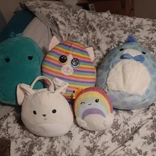 Squishmellow Lot of 5 Plush Toys  3 Ate Large And 1 Medium And One Small