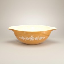 Pyrex Butterfly Gold 444 Cinderella Mixing Bo...