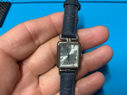 Ladies Unbranded Fashion Quartz Watch New Battery Working