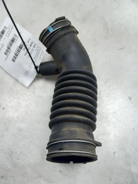 2017 TOYOTA COROLLA SE 1.8L AIR CLEANER RESONATOR TUBE  - Image 2 of 4