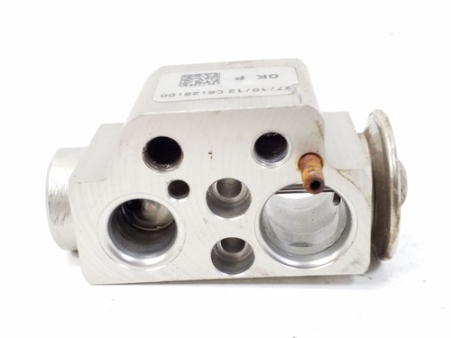 Porsche Cayenne (92A) 2013 Benzin 368kW Ventil 7P0820679A EZE18642