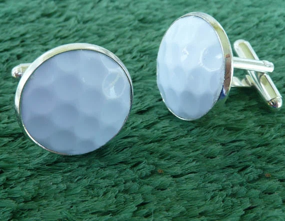 Запонки для настоящих мячей для гольфа ручной работы: запонки для мячей для гольфа белые, розовые, красные, желтые - Изображение 2 из 4