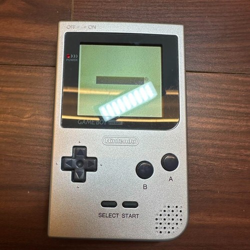 Gameboy Pocket Silver 1830 de Japón - Imagen 2 de 14
