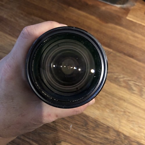 Lens VIVITAR Series 1 (70-210mm 1 : 3,5) MACRO Focusing Auto Zoom - Picture 11 of 14