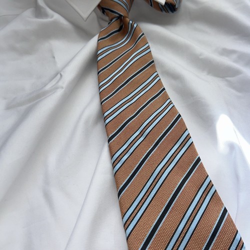 Corbata de seda italiana Ermenegildo Zegna color raro combo diseño a rayas - Imagen 4 de 6
