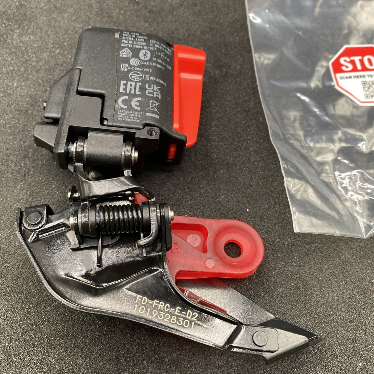 パーツ Sram Force AXS D2 Iridescent Braze-on FD SRAM Force AXS Front Derailleur (2 x 12 Speed) (Braze-On