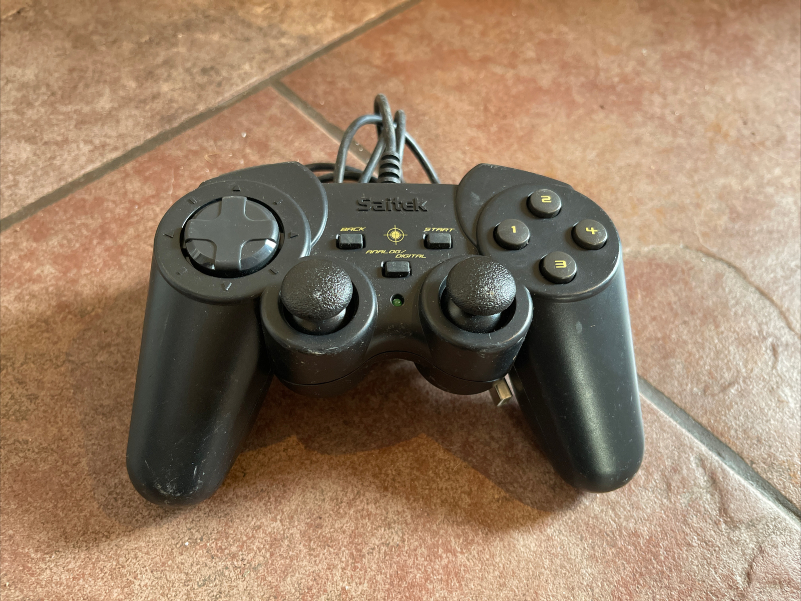 Picture 2 of 4
