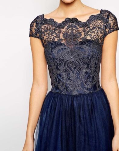 Maxi Vestido Chi Chi Chi London Amara Azul Marino Tul Talla UK10 EUR38 US6 - Imagen 3 de 4