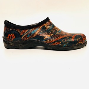 clogs made in usa