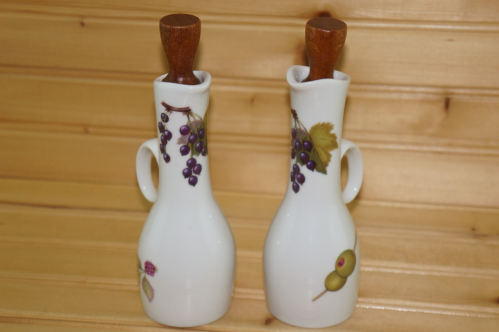 Royal Worcester Evesham Gold Oil Vinegar Cruets with Wood Stoppers 5 7/8 Inch  -image