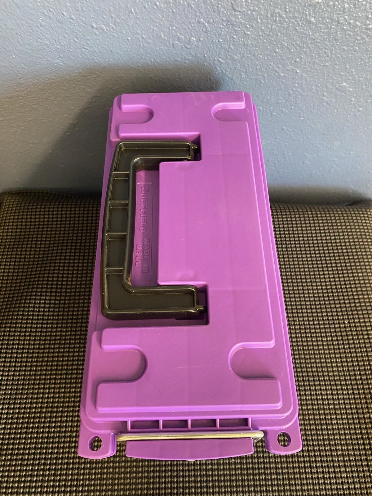 Picture 2 of 4
