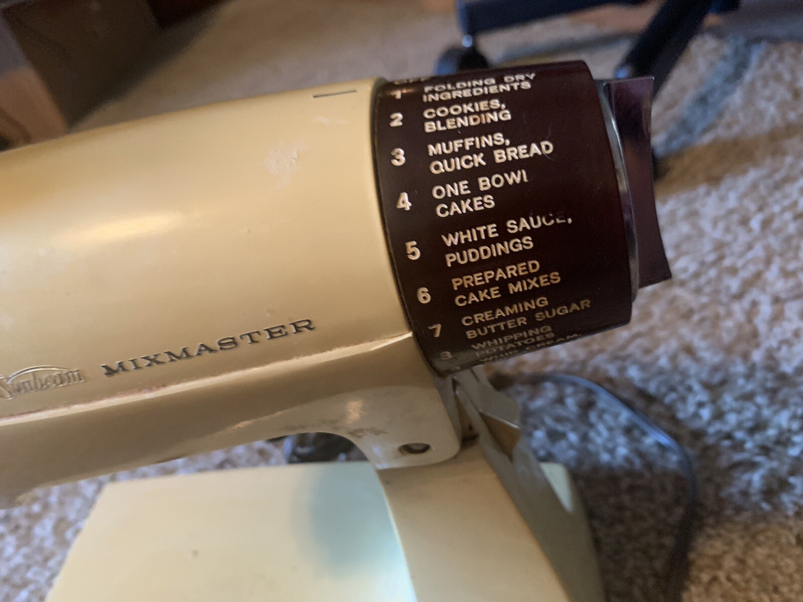 Vintage SUNBEAM DELUXE Model 423A 12 Speed Mixmaster Stand/ Base