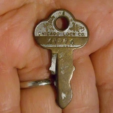 Vintage Old Antique Original Chicago Lock Co KT776 Double Sided Key 