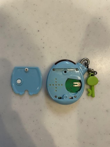 Yeaaah ! Family Iroiro ! Tamagotchi Plus family famitama World the earth, USED - Picture 3 of 8