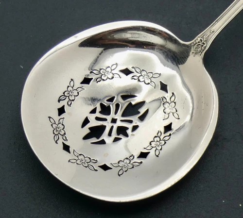 TOWLE  Sterling Silver Solid Pierced Bowl Almond Spoon Louis XIV 4 1/2"