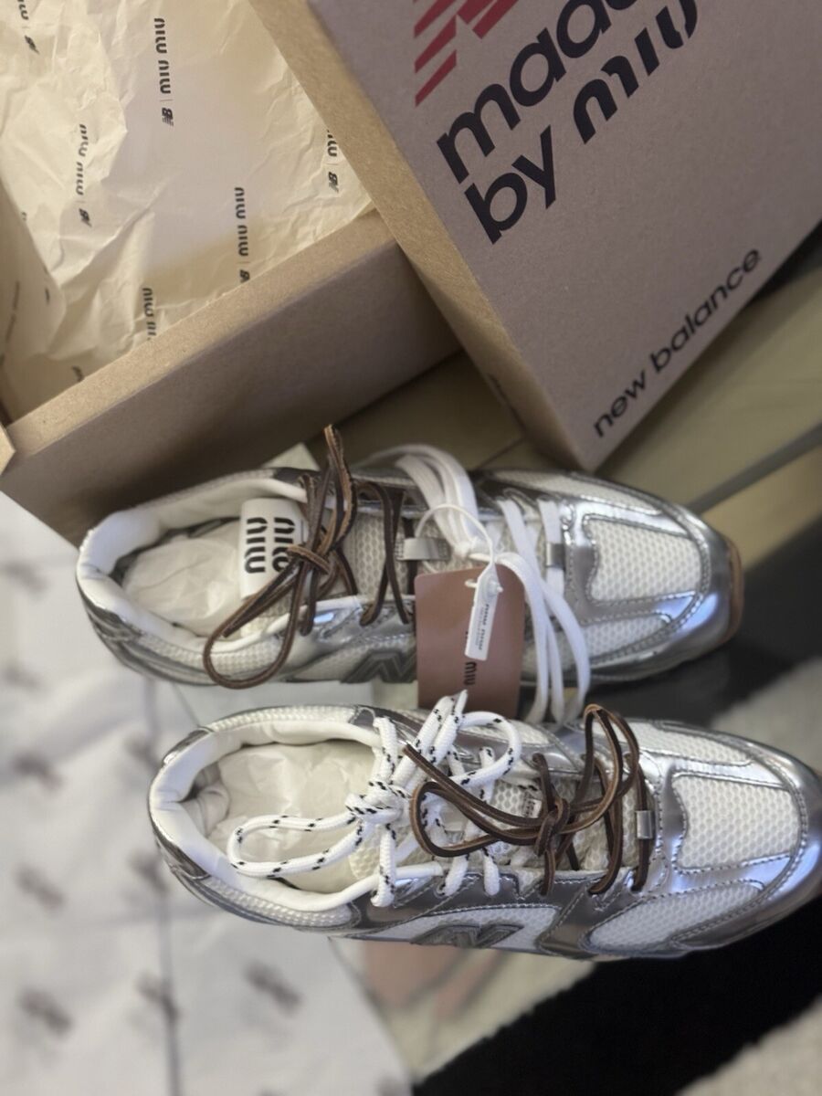 New Balance X Miu Miu 530 SL metallic leather and mesh New Balance X Miu Miu 530 SL metallic leather and mesh