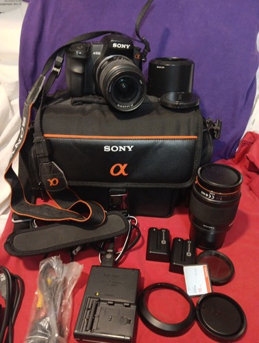 Sony Alpha DSLR-a200 Digital Camera DT 18-70mm 2 LENS BAG 2 BATTERY SD CARD VG